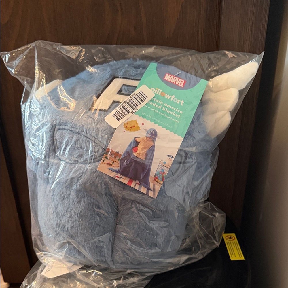 Marvel captain America hooded blanket